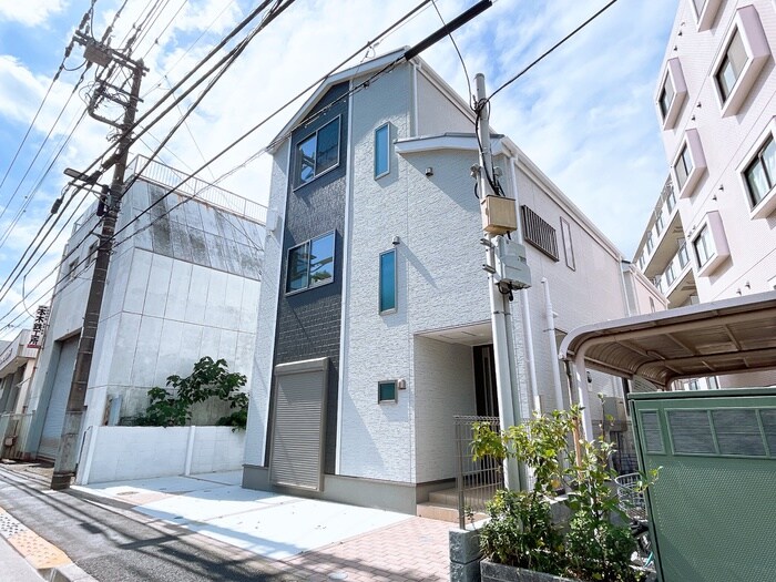 天神町2丁目貸家2号棟の物件外観写真