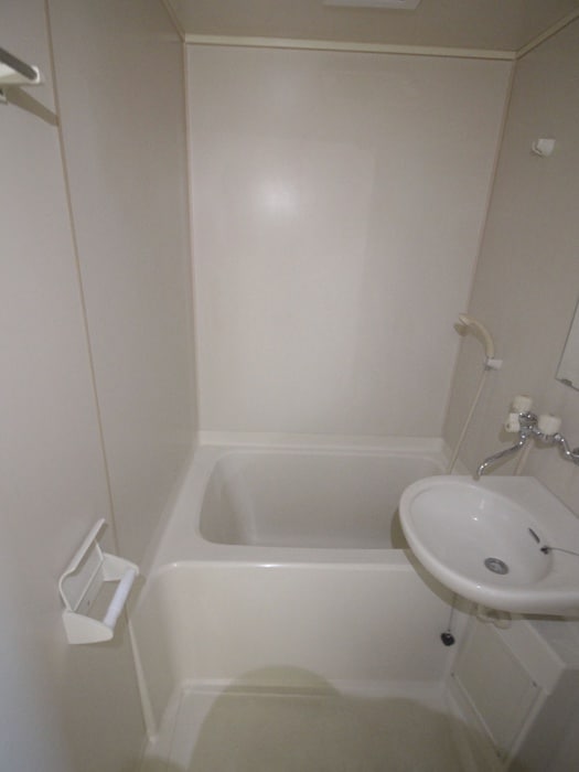 ＦＬＡＴ  ３－２８の物件内観写真