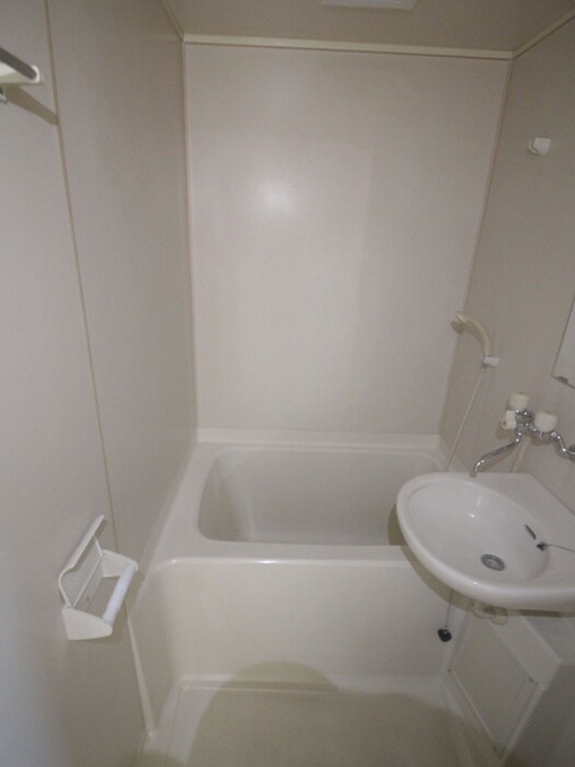 ＦＬＡＴ  ３－２８の物件内観写真