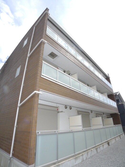 リブリ・レガーロの物件外観写真