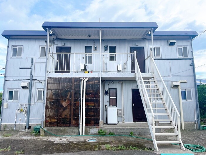 高田荘の物件外観写真