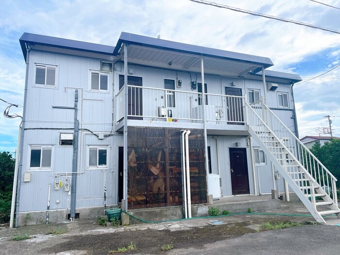 高田荘の物件外観写真