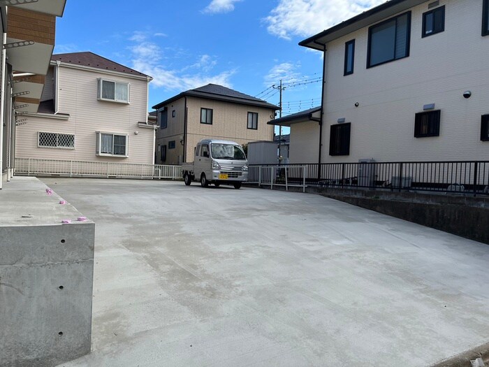 ラフール湘南の物件外観写真