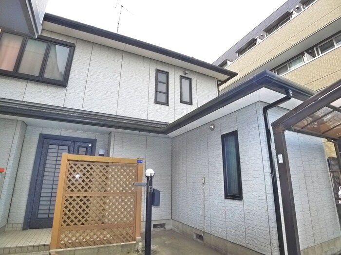 旭町2丁目戸建の物件外観写真