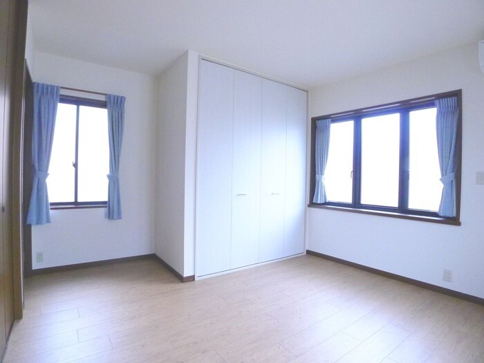 旭町2丁目戸建の物件内観写真