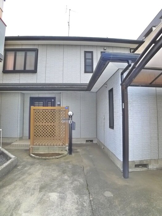 旭町2丁目戸建の物件外観写真