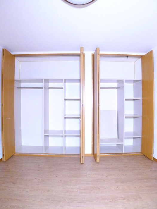 旭町2丁目戸建の物件内観写真