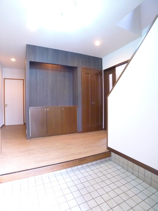 旭町2丁目戸建の物件内観写真