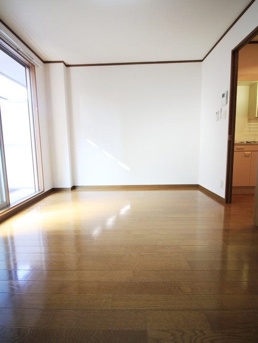 ｱﾝﾌﾟﾙ-ﾙﾌｪ-ﾙＣｏｕｒａｇｅの物件内観写真