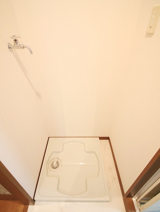 ｱﾝﾌﾟﾙ-ﾙﾌｪ-ﾙＣｏｕｒａｇｅの物件内観写真