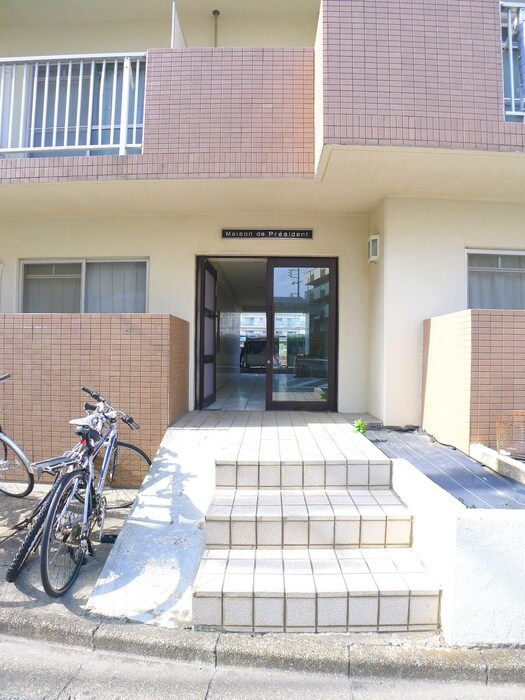 メゾン・ド・プレジダンの物件外観写真