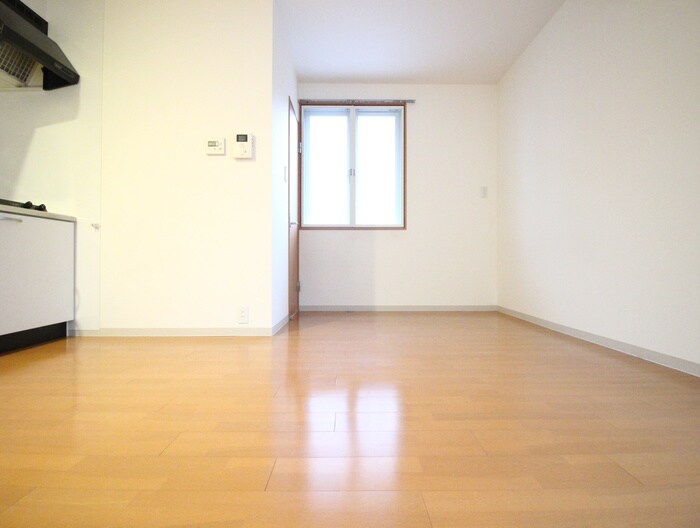 ホワイトベッセルＮの物件内観写真