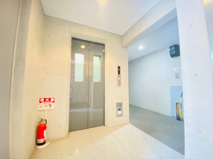 ホワイトベッセルＮの物件外観写真