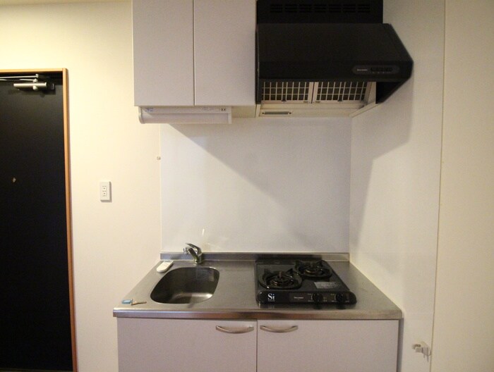 ホワイトベッセルＮの物件内観写真