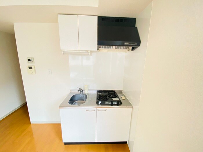 ホワイトベッセルＮの物件内観写真