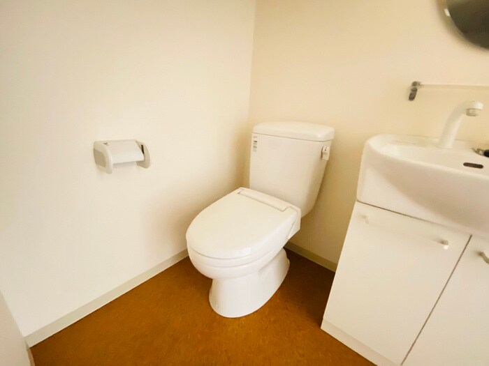 ホワイトベッセルＮの物件内観写真