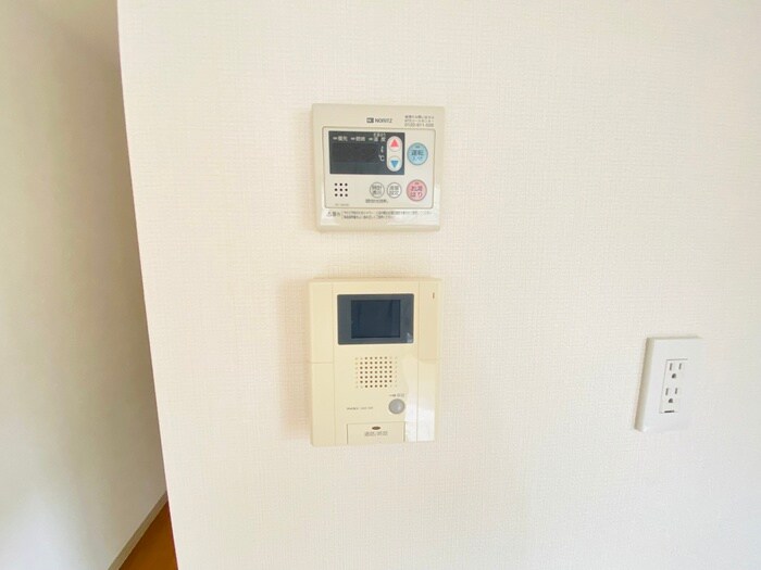 ホワイトベッセルＮの物件内観写真