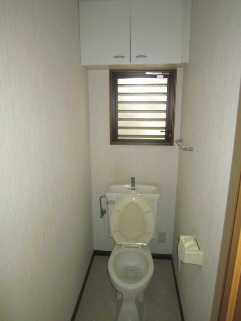 シャトレ戸邊の物件内観写真