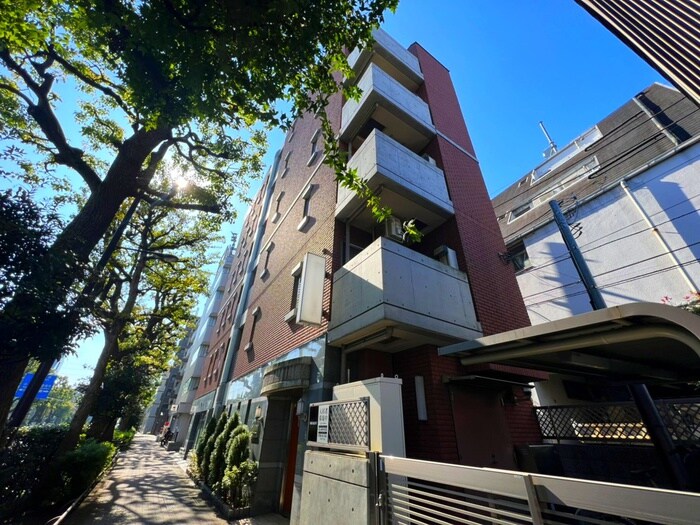 NY大和マンションの物件外観写真