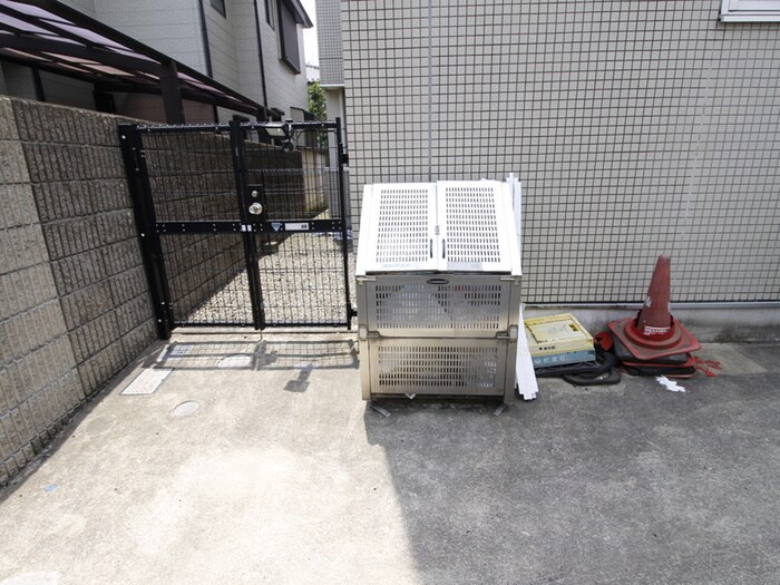 William Hills高井戸の物件外観写真