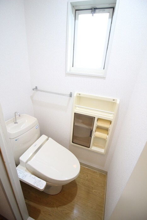 エディハウスＢの物件内観写真