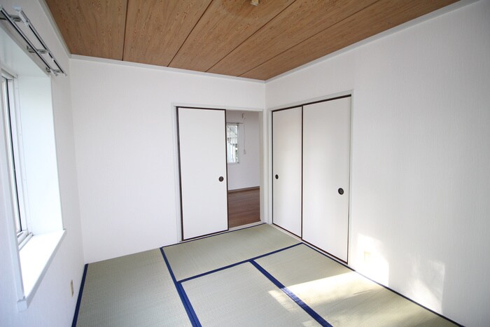 エディハウスＢの物件内観写真