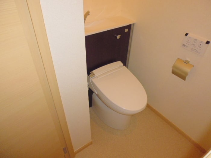 グランドルチェ白山の物件内観写真