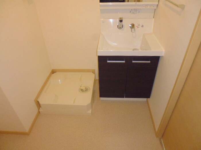 グランドルチェ白山の物件内観写真