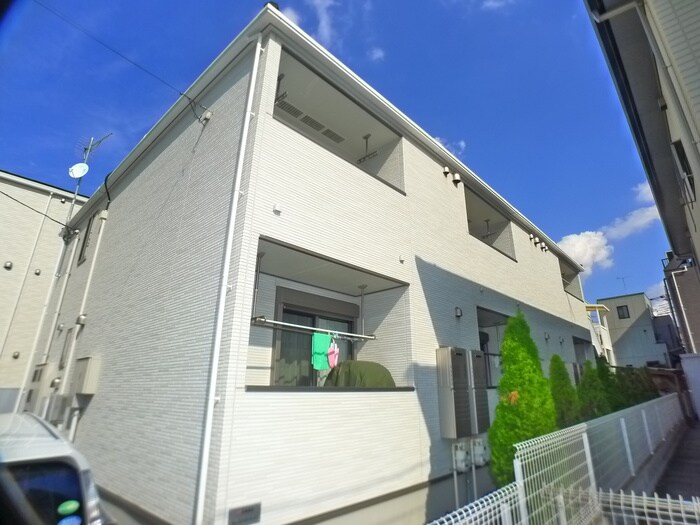 ラフレシールの物件外観写真