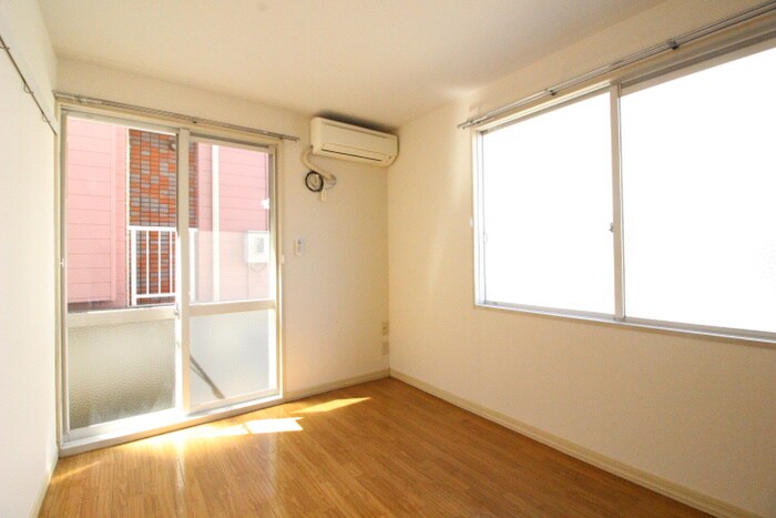 グリ―ン  エ―ジの物件内観写真