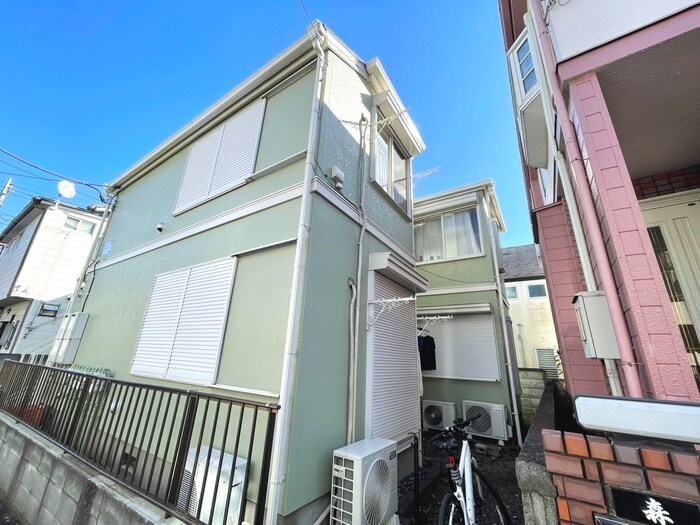 グリ―ン  エ―ジの物件外観写真