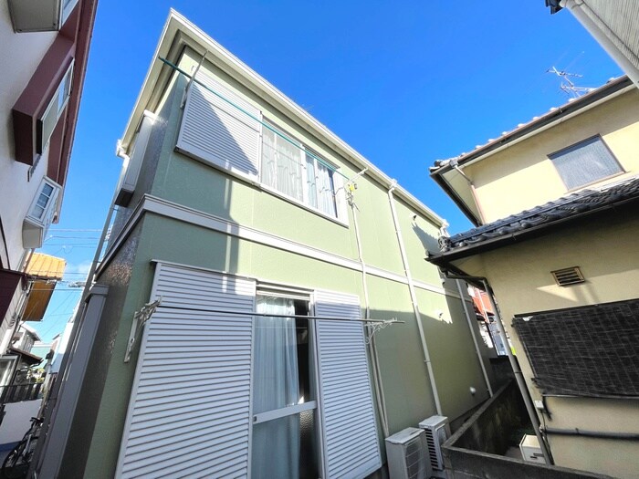 グリ―ン  エ―ジの物件外観写真