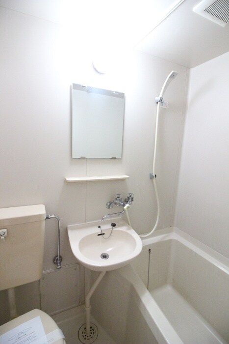 グリ―ン  エ―ジの物件内観写真