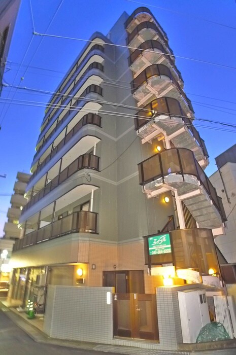 スカイコーラルの物件外観写真