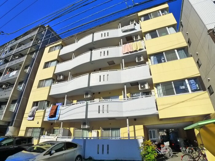 レジデンスオ－クの物件外観写真