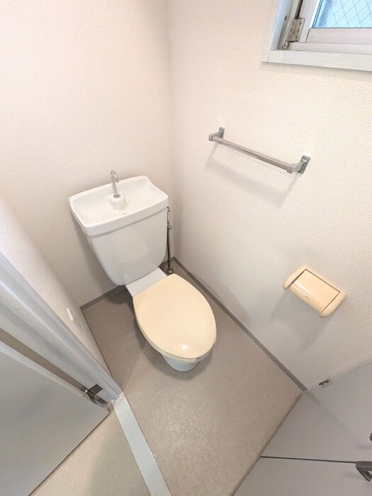 レジデンスオ－クの物件内観写真