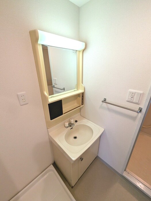 レジデンスオ－クの物件内観写真