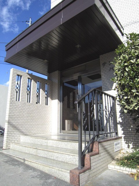 サンワパレスの物件外観写真