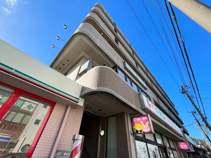 ア－バンクレ－ルソシアの物件外観写真