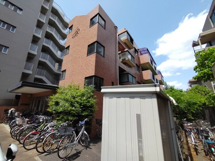 メゾン・ドゥ・エ－ルの物件外観写真