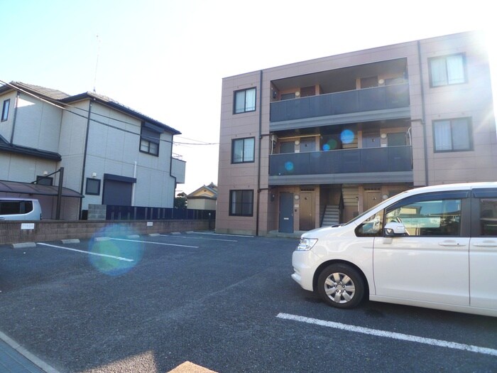 フェデラルの物件外観写真