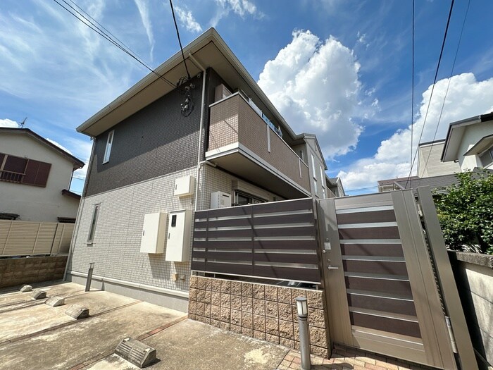 グラシアの物件外観写真