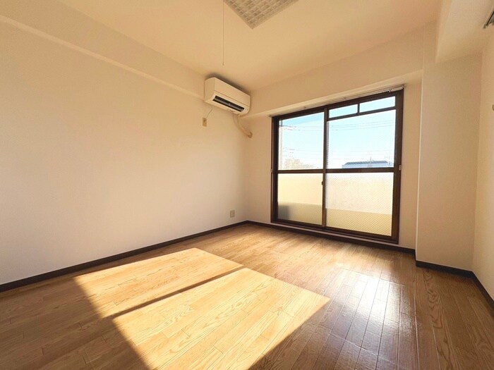 エムティパレスの物件内観写真