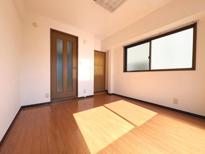 エムティパレスの物件内観写真