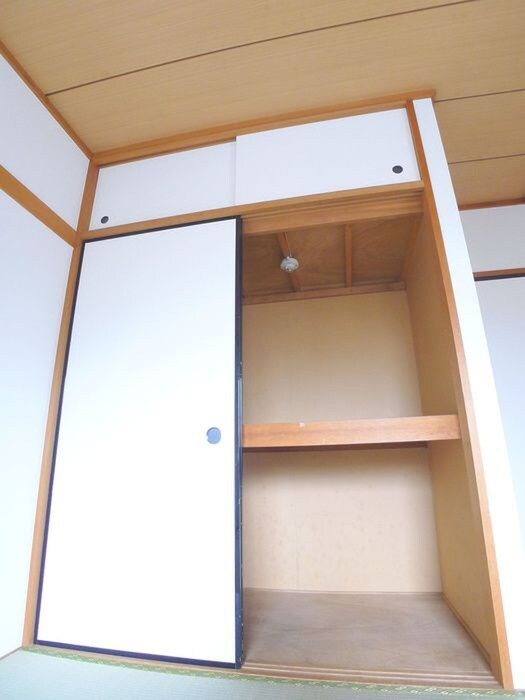 メゾンコムラの物件内観写真