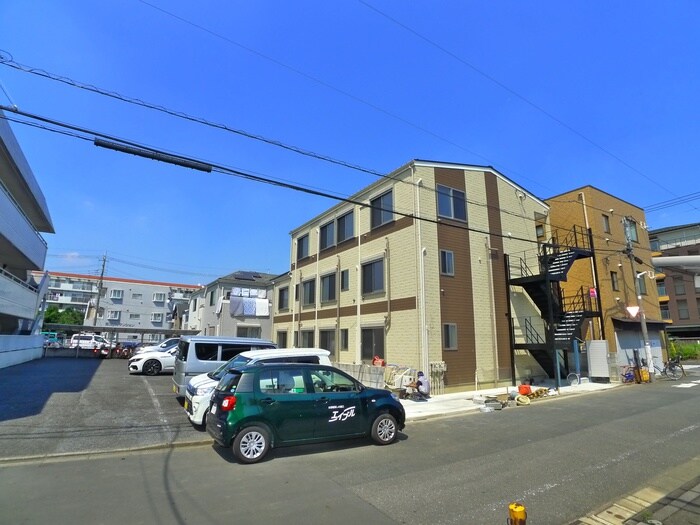 Ambition花畑の物件外観写真