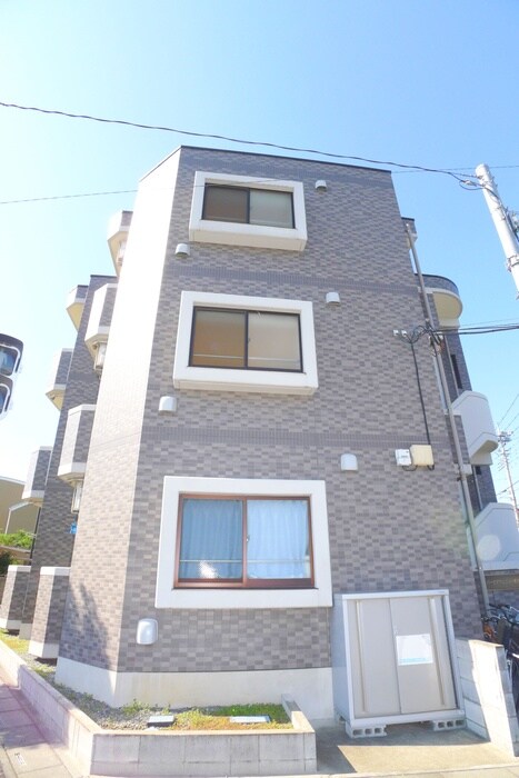 パークアベニュー東大宮の物件外観写真