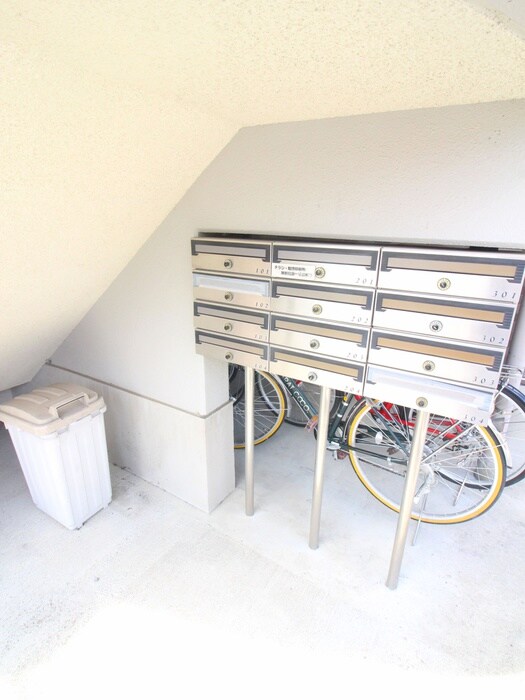 パークアベニュー東大宮の物件外観写真