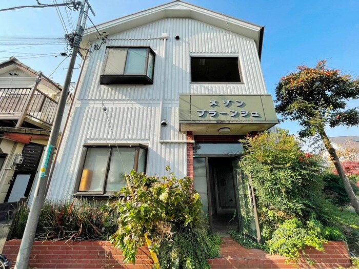 メゾン　ブランシェの物件外観写真