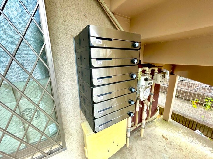 メゾン白幡西町の物件外観写真